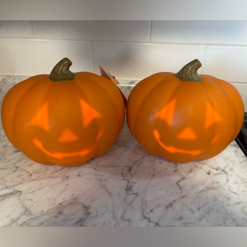Hyde and Eek! Sound Activated Changing Face Pumpkin